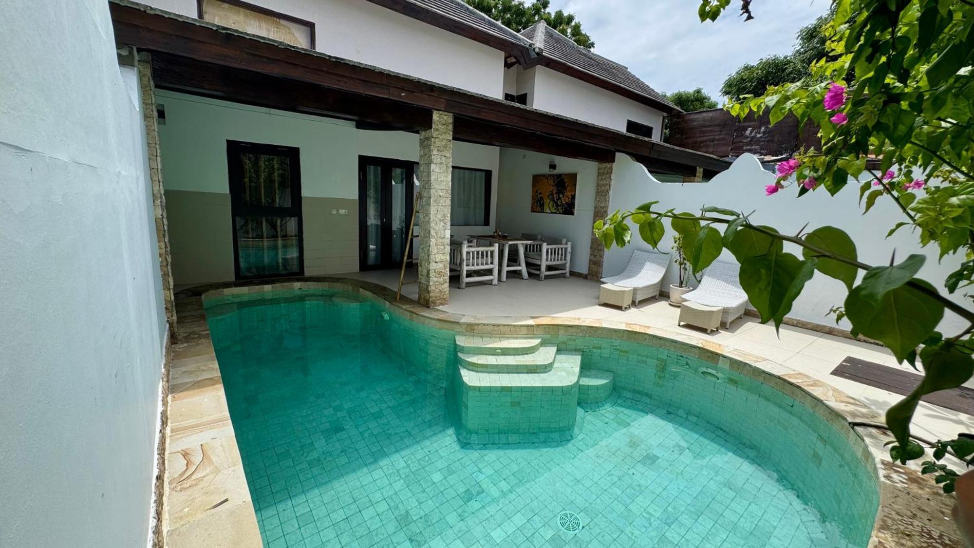 Cantika Villa Gili Trawangan Exterior photo
