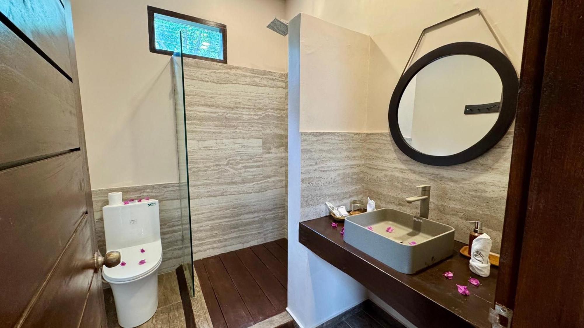 Cantika Villa Gili Trawangan Exterior photo
