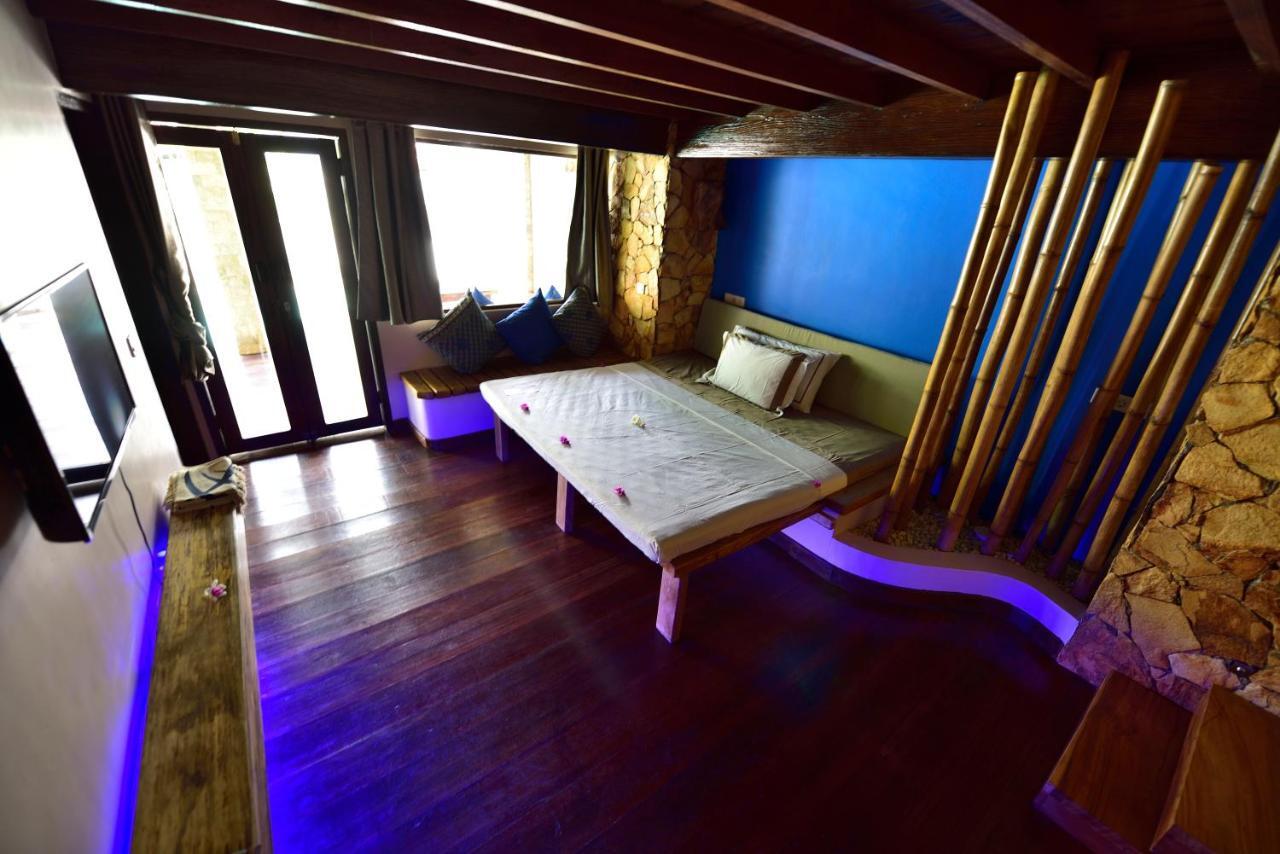 Cantika Villa Gili Trawangan Exterior photo
